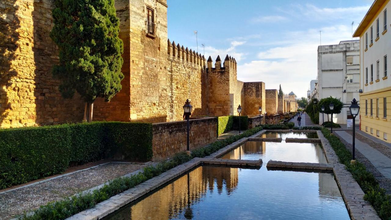 Апартаменты San Pedro Parking Gratis Coche Mediano Кордова Экстерьер фото